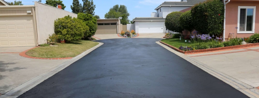 10 Signs You Need to Resurface Your Asphalt Driveway